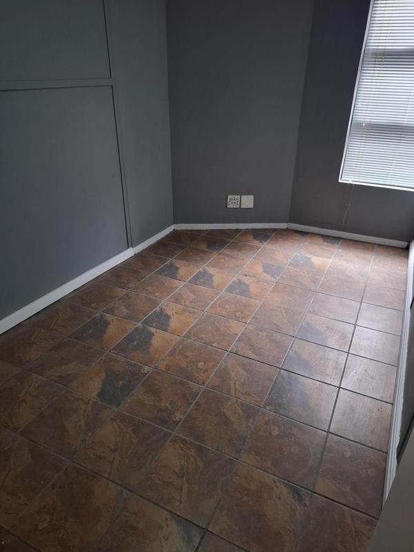 To Let 2 Bedroom Property for Rent in Bothasig Western Cape